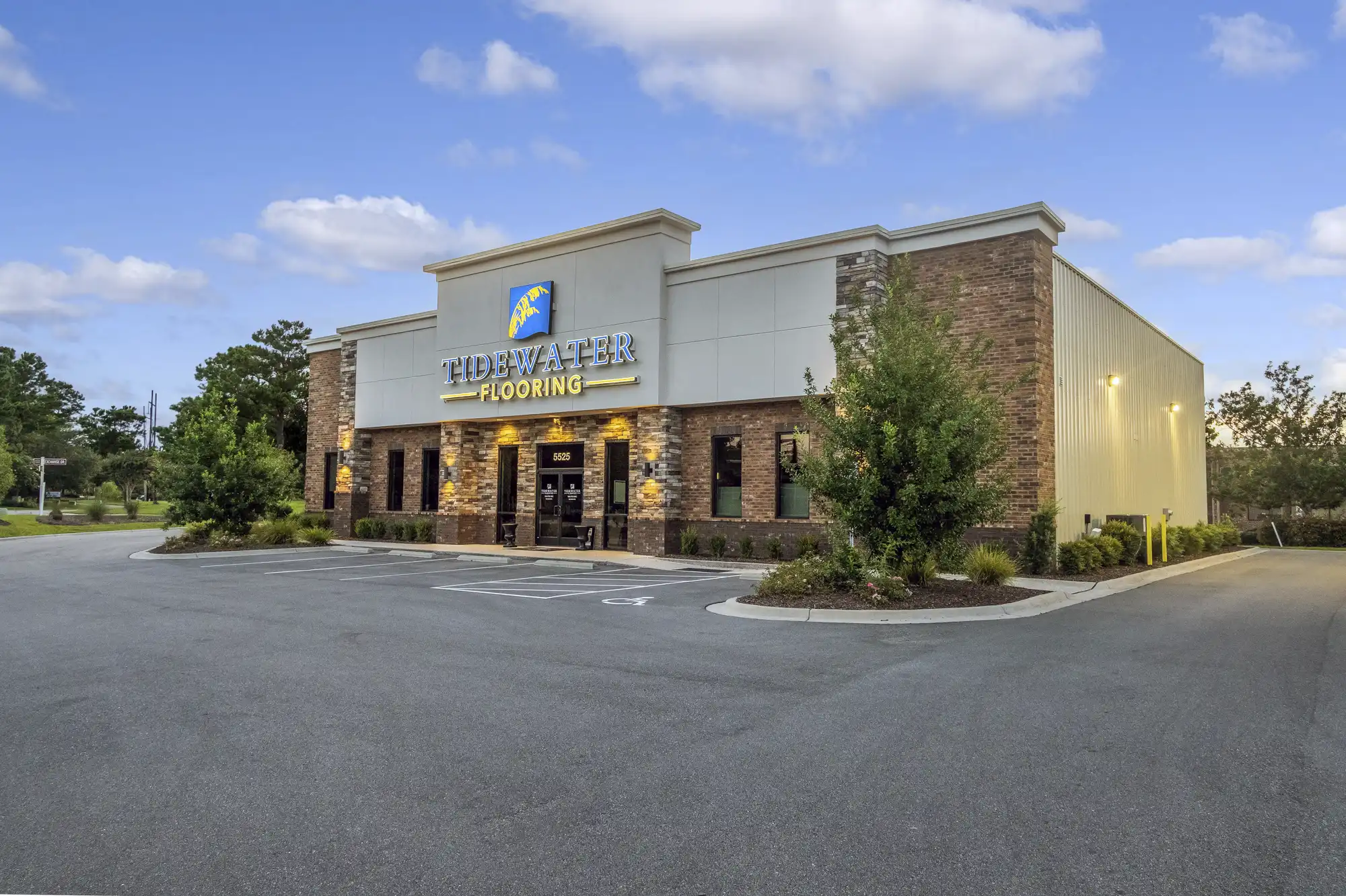 5525 Business Drive